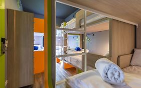 Isanook Hostel